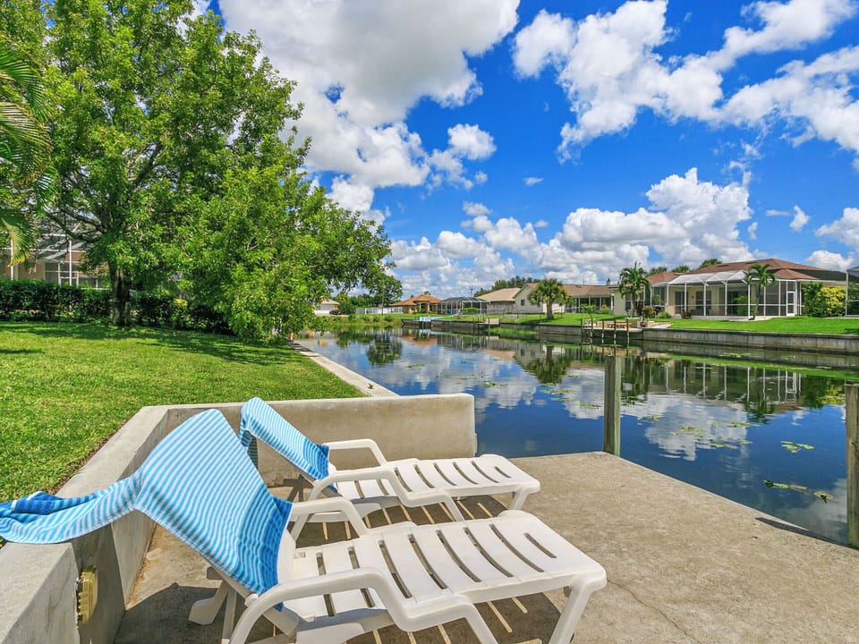 Waterfront dock 