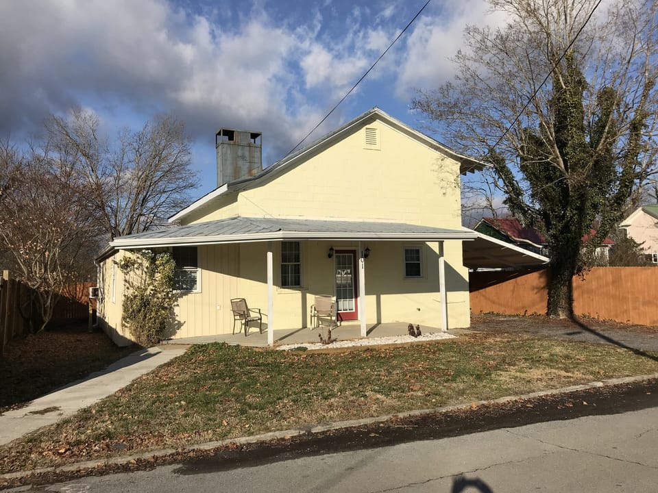 Country Home near Greenbrier River 