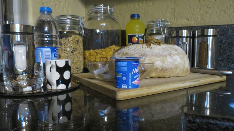 Complimentary self serve breakfast provided