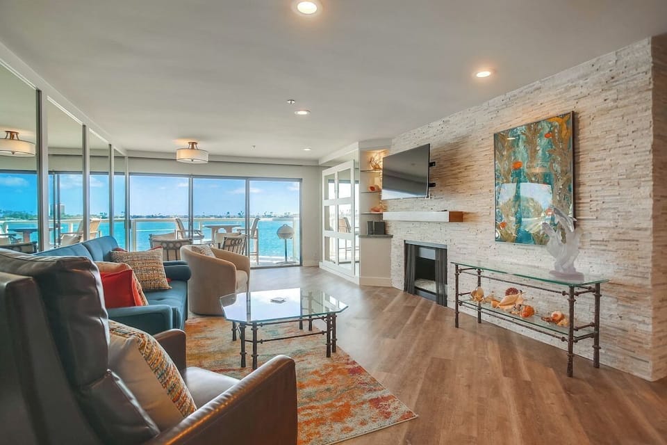 Beautiful, open living space including an indoor fireplace and TV with cable