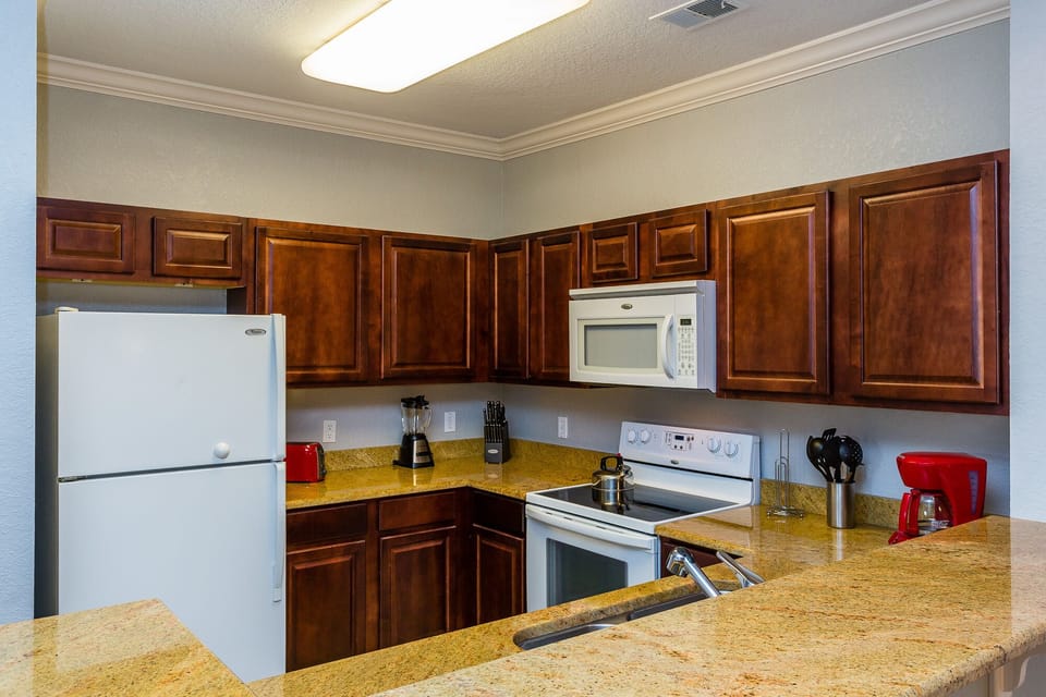 Brand New Appliances and Utensils!
