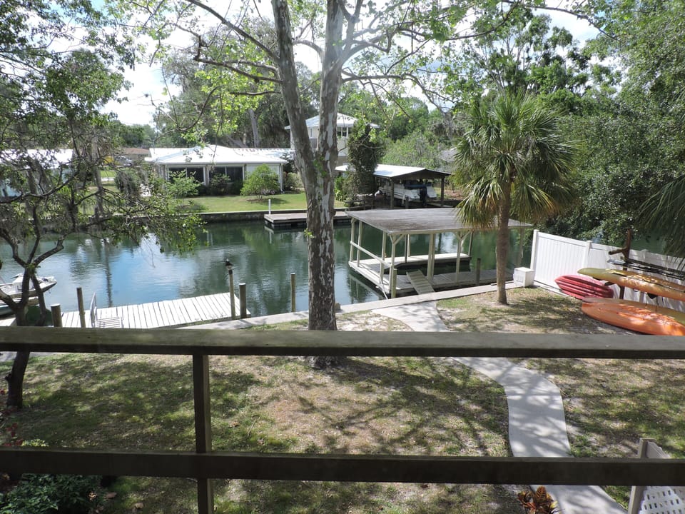 view of back yard from balconey