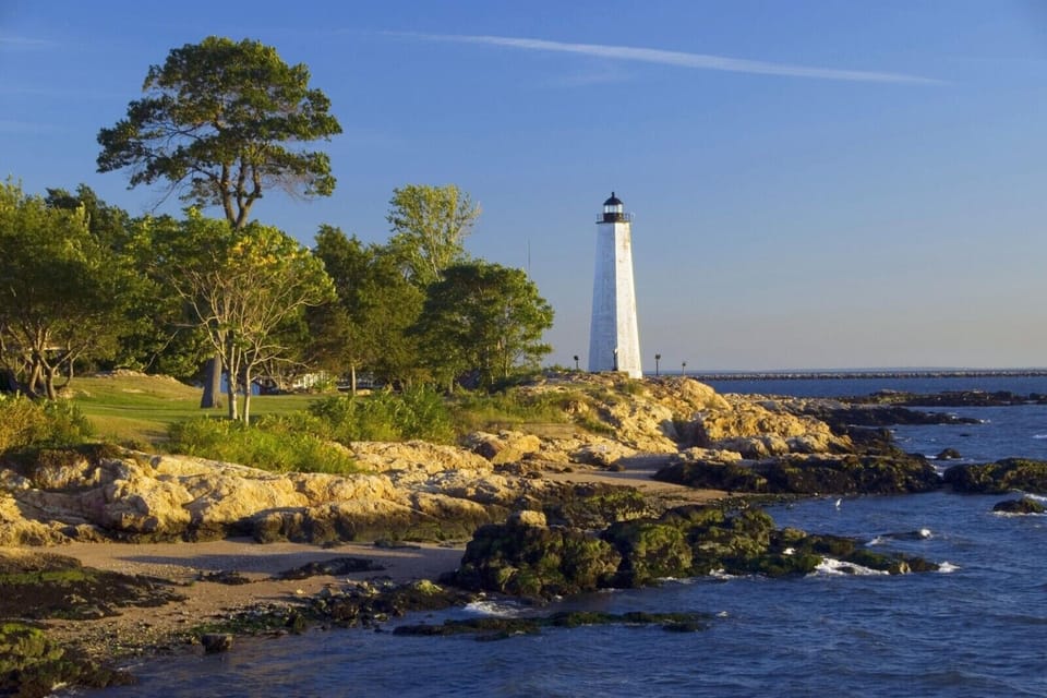 LIGHTHOUSE POINT PARK - NEW HAVEN - NOT FAR FROM YALE