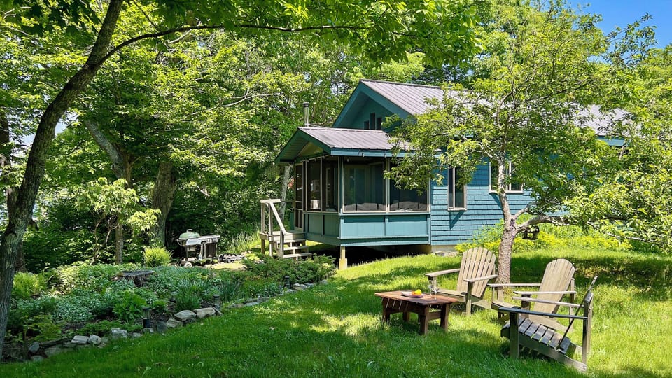 Screened porch