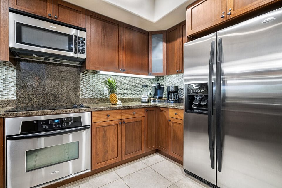 Kitchen high-end appliances