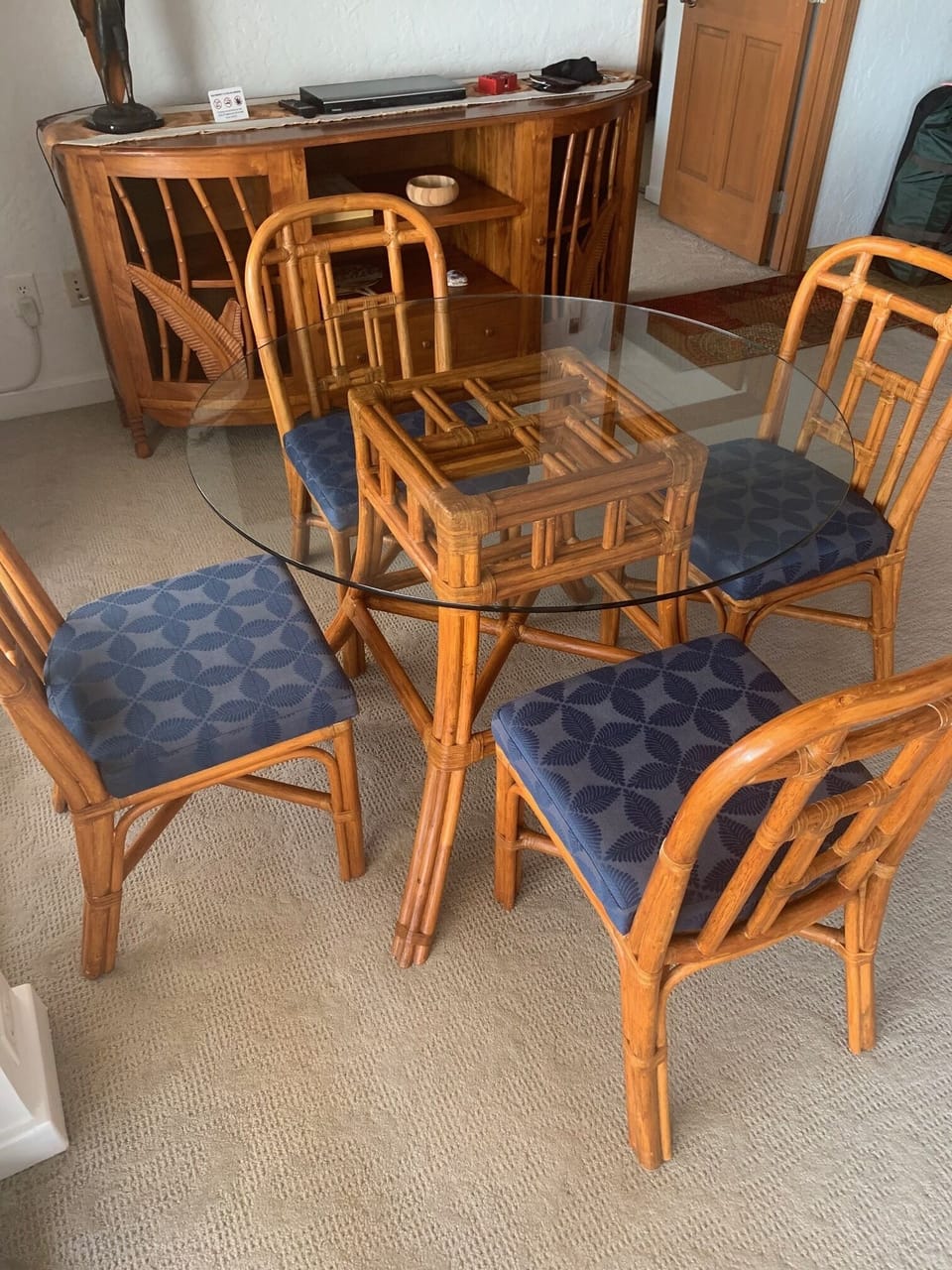 New dining table and chairs.