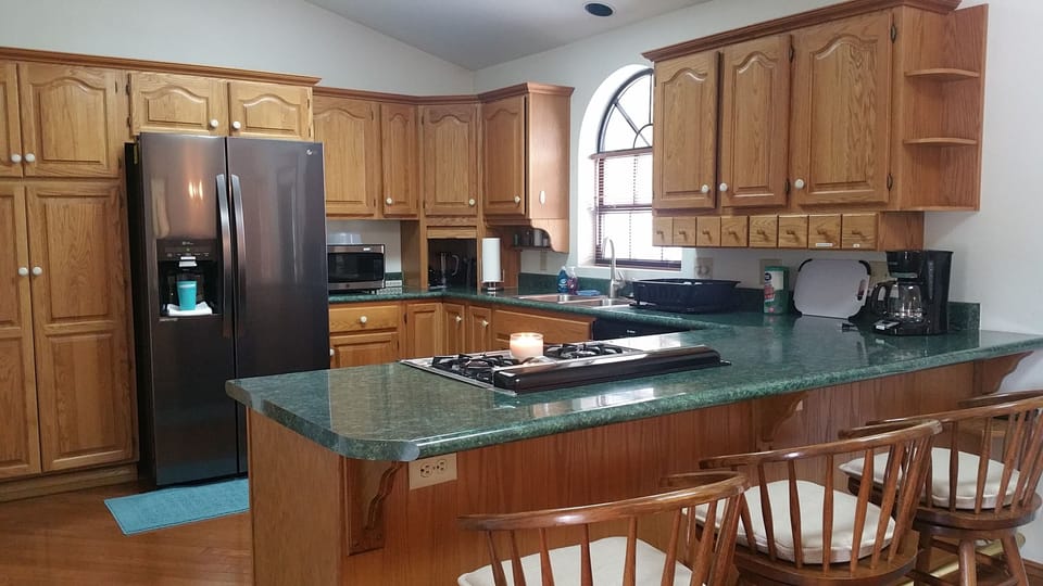 Kitchen Counter Seating 2