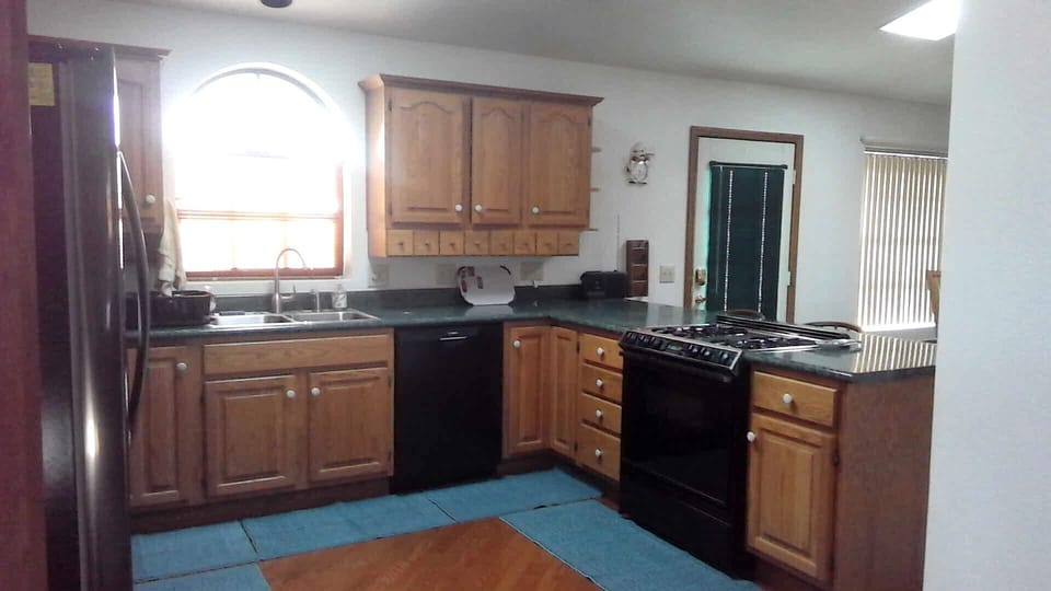 Kitchen 1