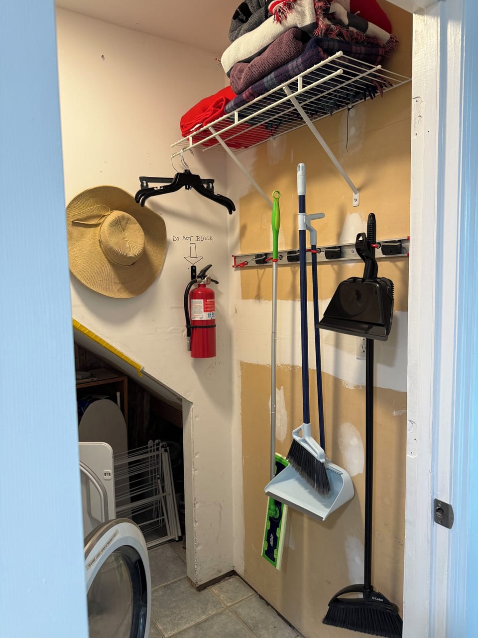 Laundry room supplies