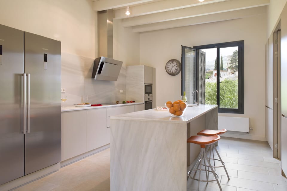 Complete modern kitchen with washer and dryer