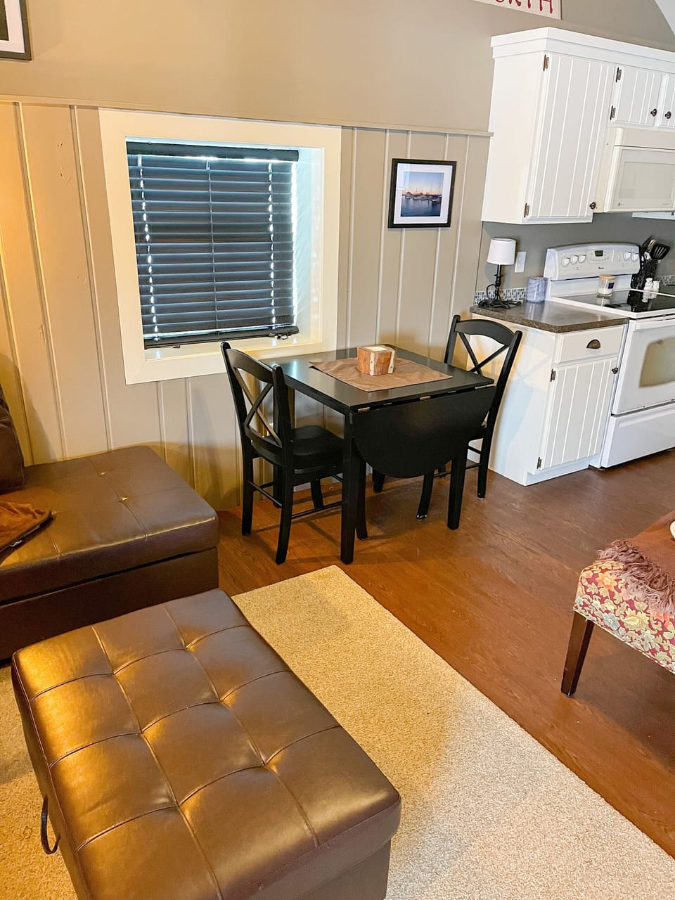 More dining pics- new furniture 