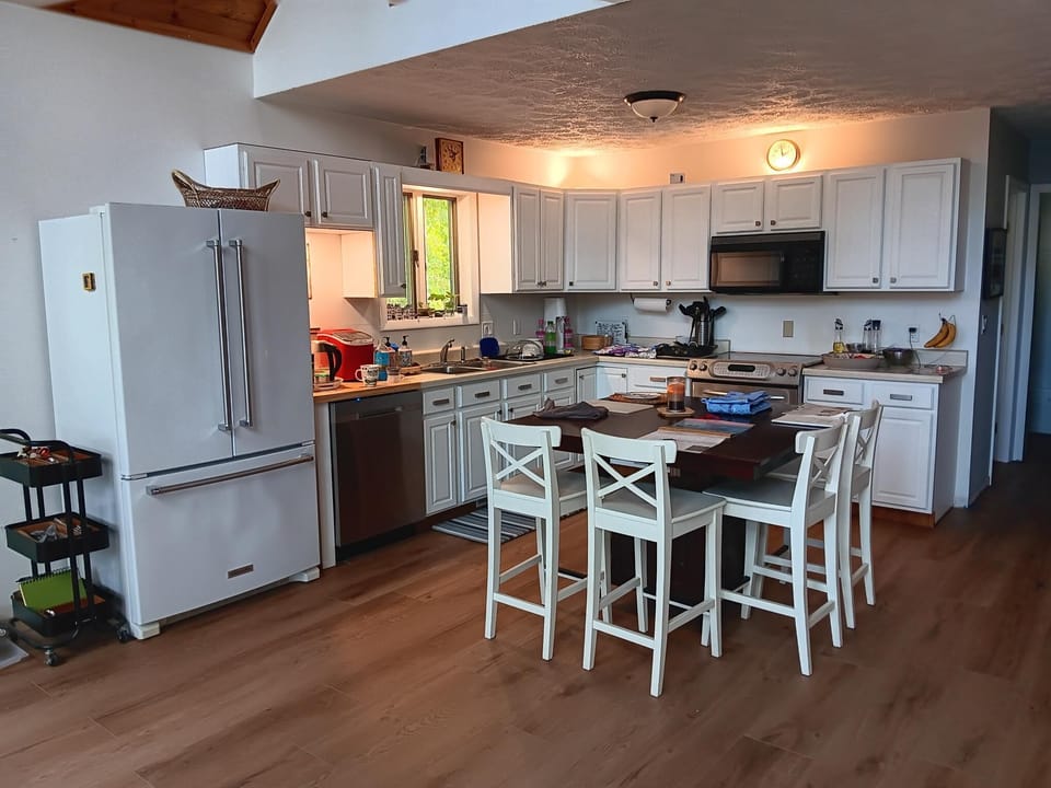 Kitchen and dining.