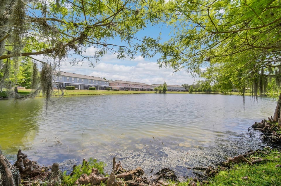 Lake view face to patio