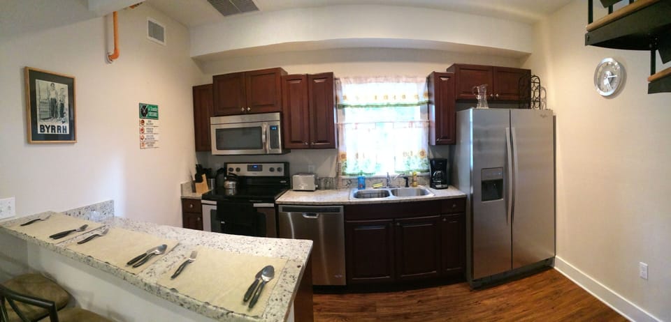 Stainless Steel Appliances in the Kitchen