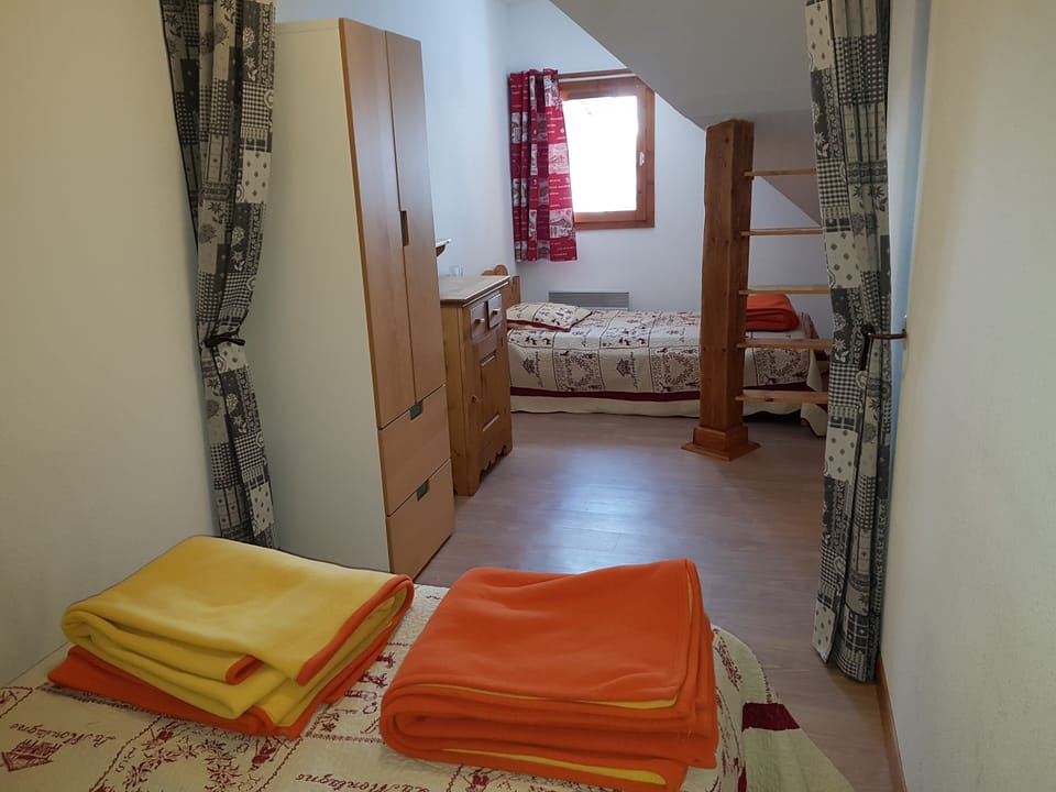 bedroom upstairs