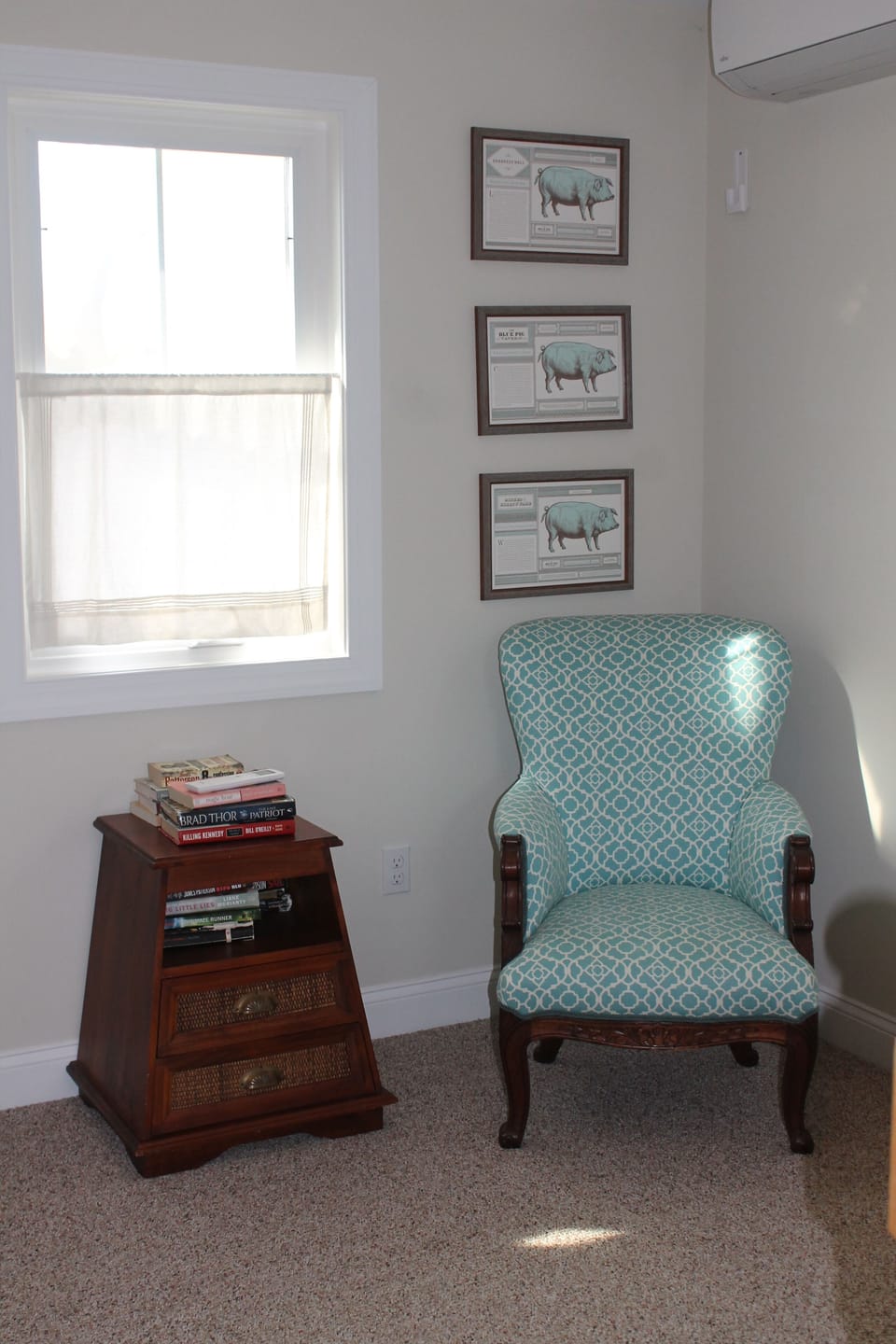 Master Bedroom Suite - 2nd Floor
