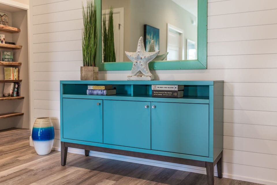 2nd floor hall houses custom accents and bookcase niche!