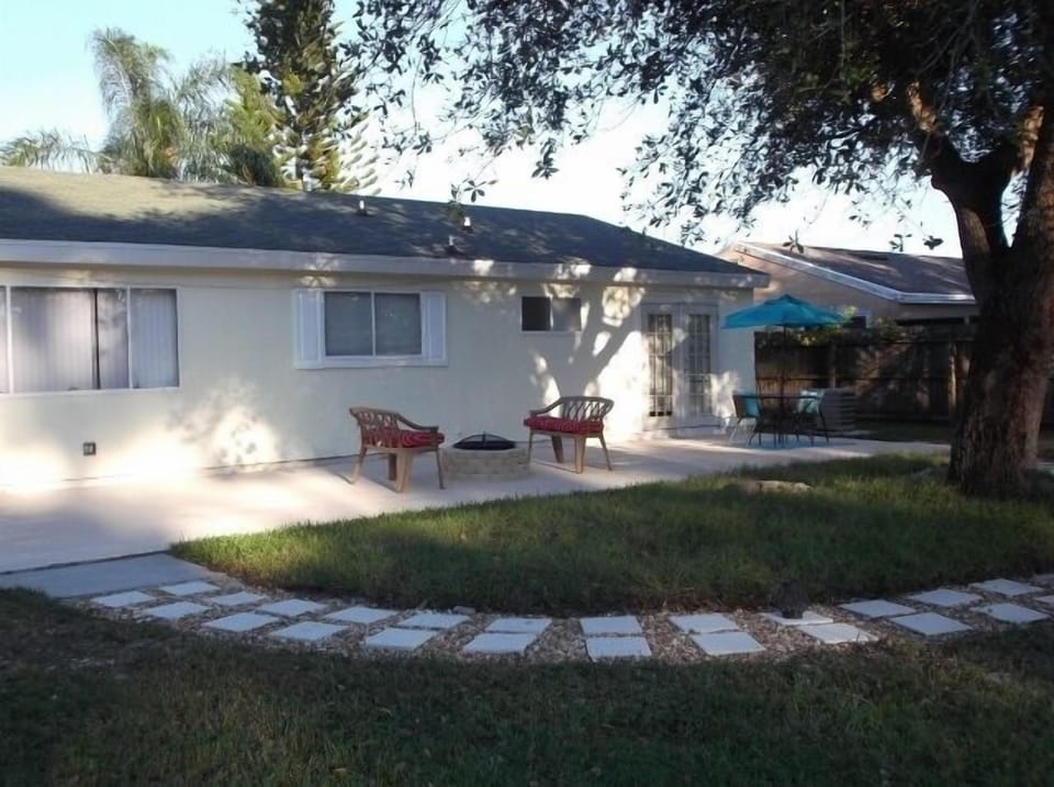 Sit around the warm fire pit and enjoy some smores on a cold Florida night!