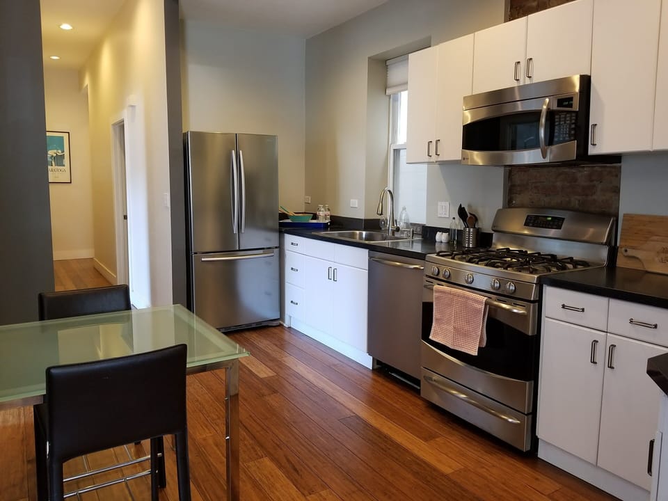 Kitchen w/stainless steel; top end finishes 