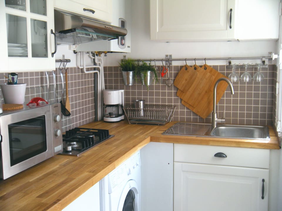 Kitchen 1