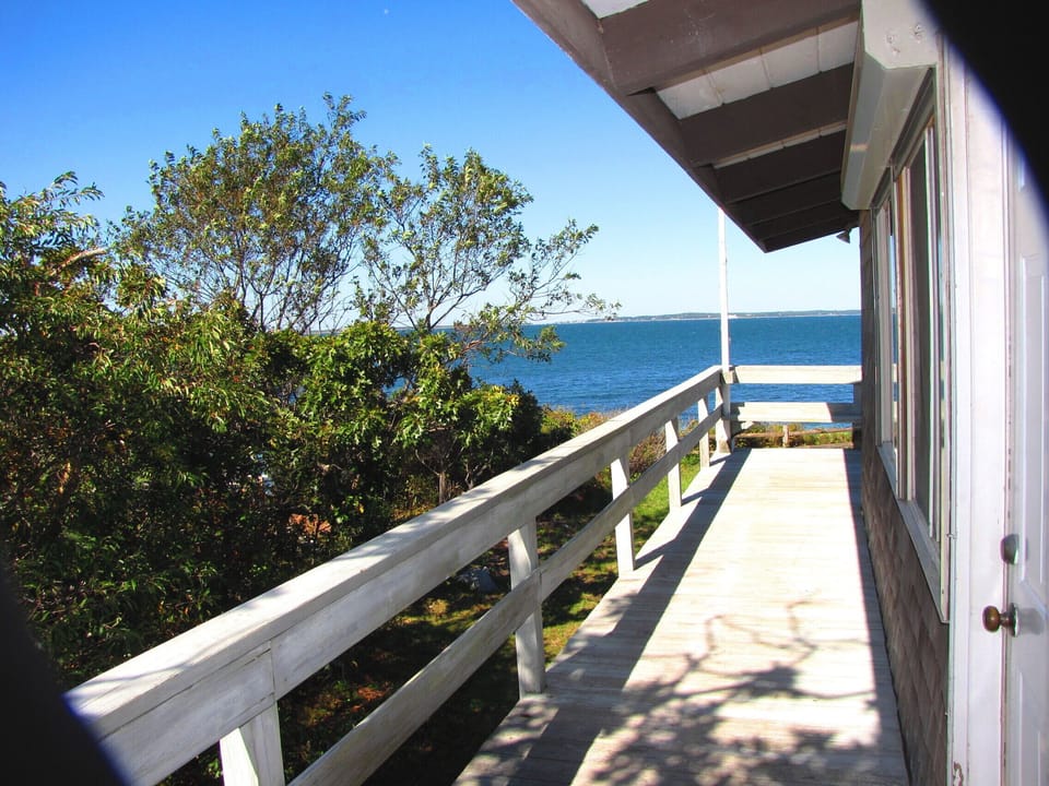 Wrap deck--fabulous ocean view!