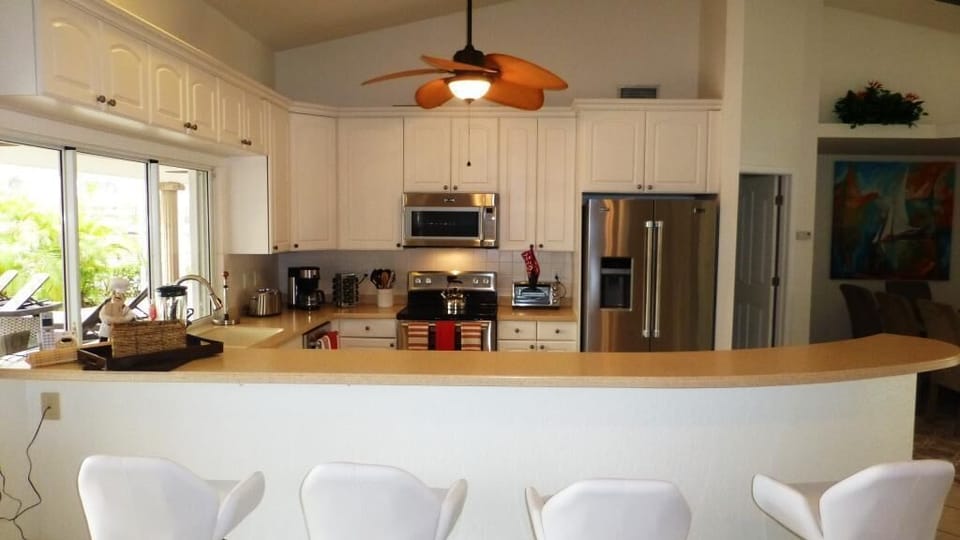 Kitchen + Bar
