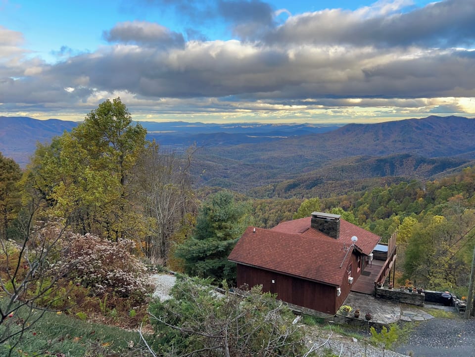 Panoramic views fall colors 2025