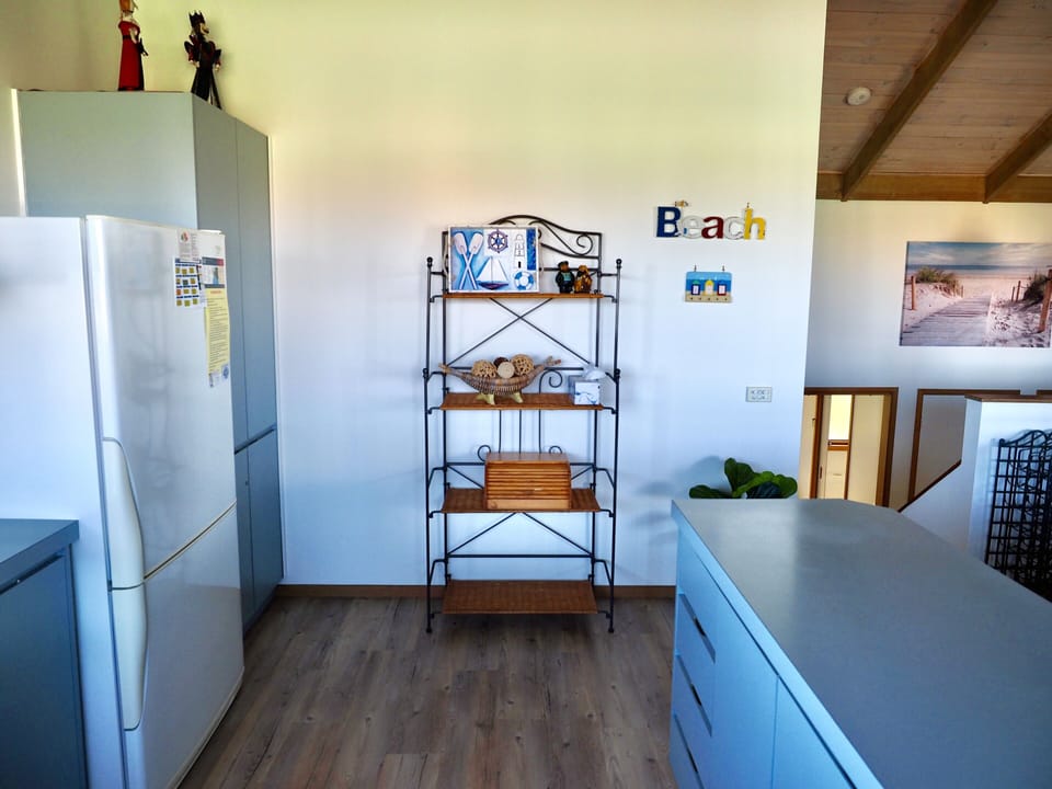 Kitchen. 