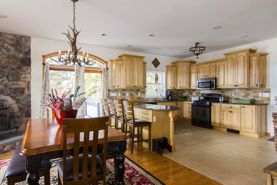 Large dining room can seat over 12 people 