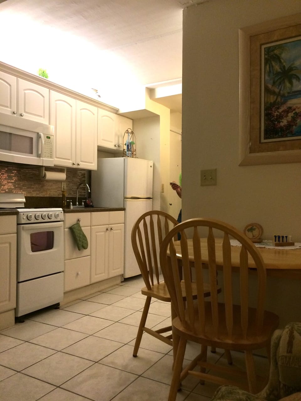 Efficient Kitchen and Eating area