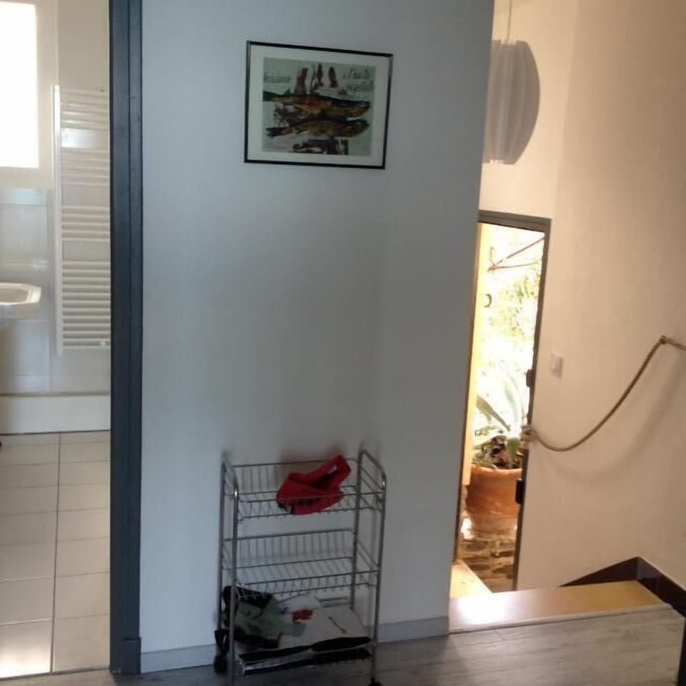 entrance and kitchen