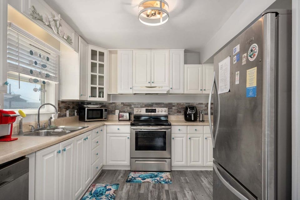 21-web-or-mls-Cove-600-Viento-ML-Kitchen-V2