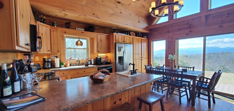 luxe Full Kitchen surrounded by a great wall of windows, New  Appliances 