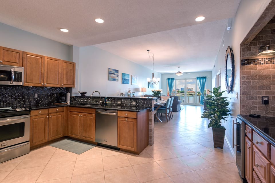 kitchen, dining