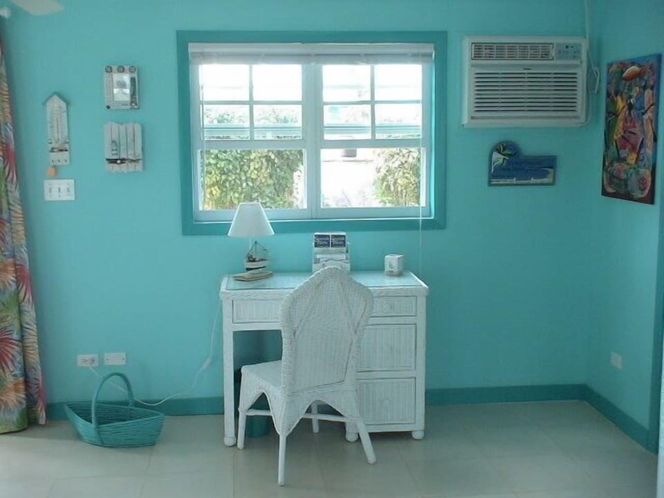 A sweet home office