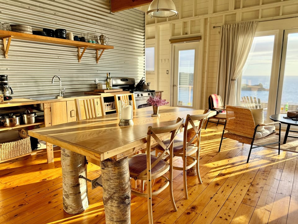 beautiful evening light in the kitchen-dining area