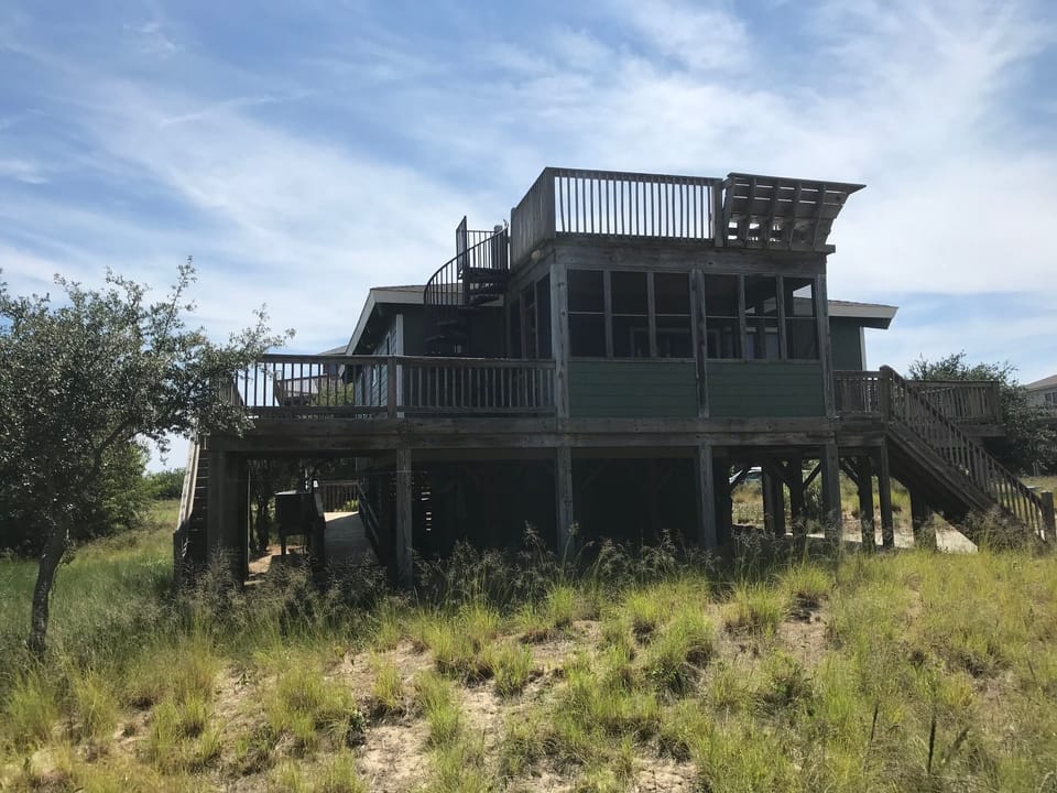 Great decks to enjoy the scenery 