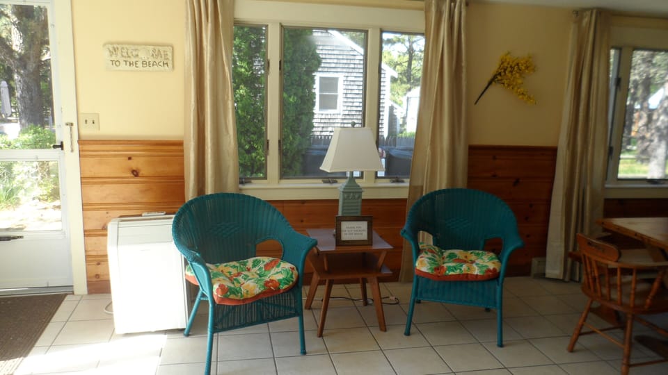 Sitting Area