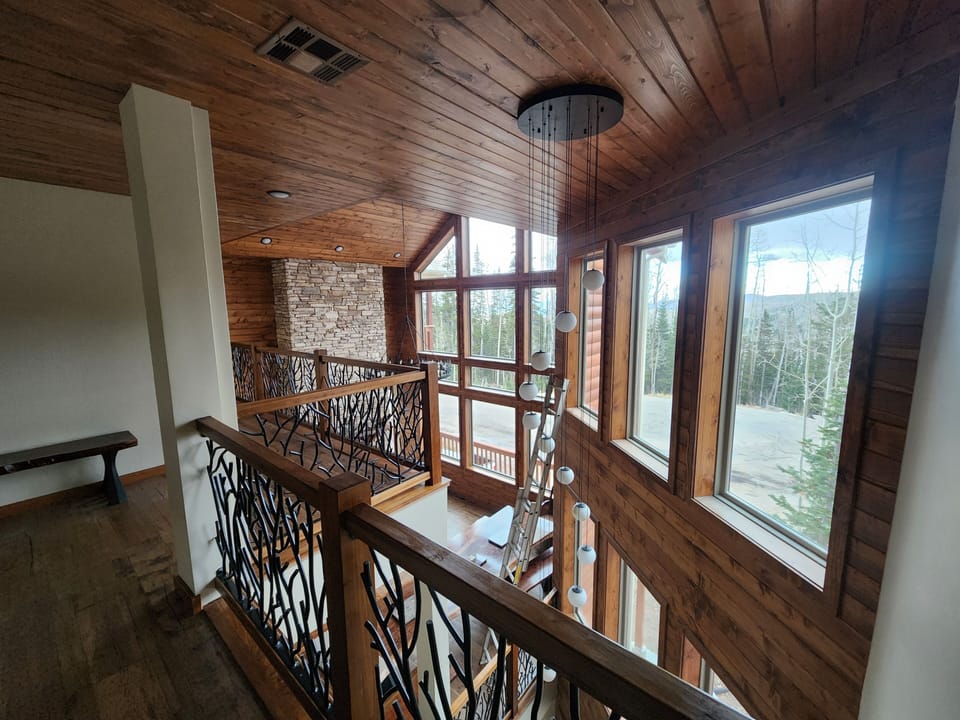 So much natural light from the wall of windows in front
