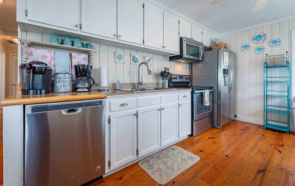 Dishwasher and Coffee Station with Keurig.