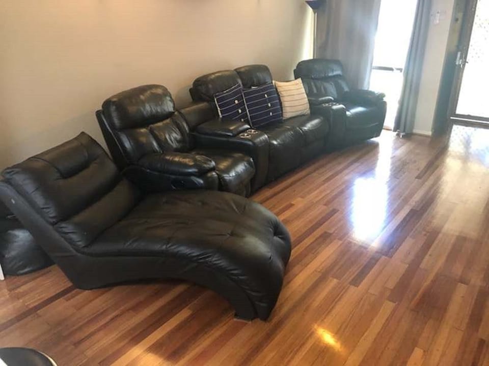 Lounge room 