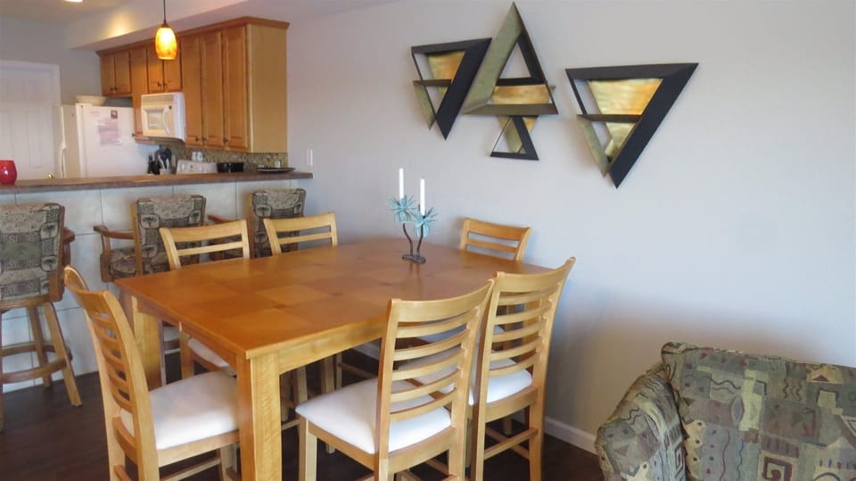 Kitchen table and breakfast chairs.