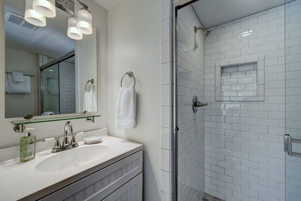 Bathroom #2