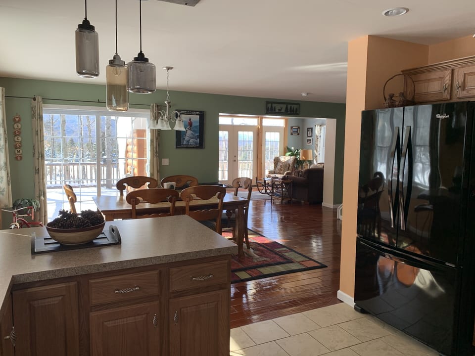Kitchen, Dining Room to Great Room Room
