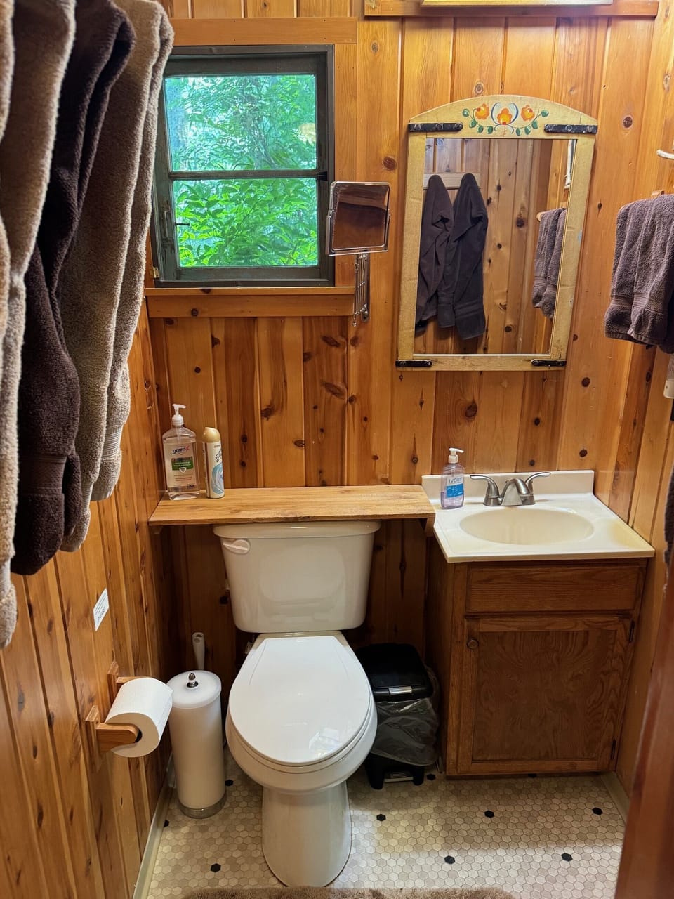 Downstairs bathroom with shower