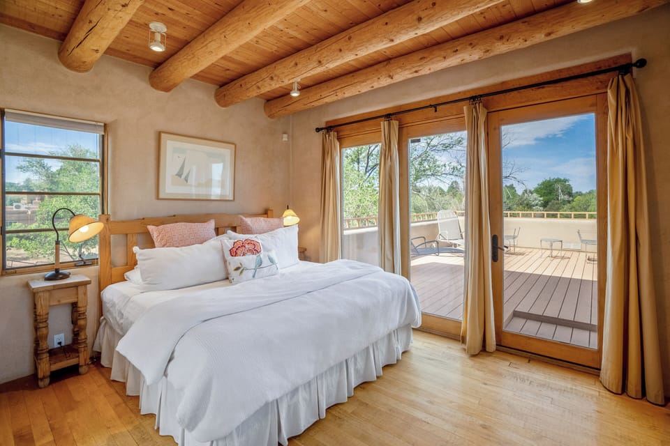 Upstairs Primary Bedroom
