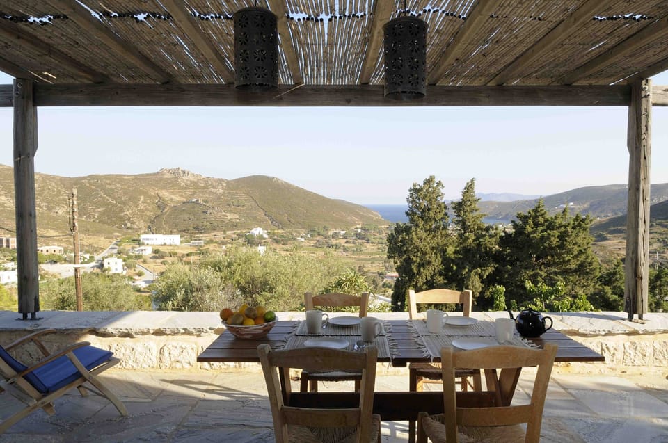 Outdoor Dinning and View