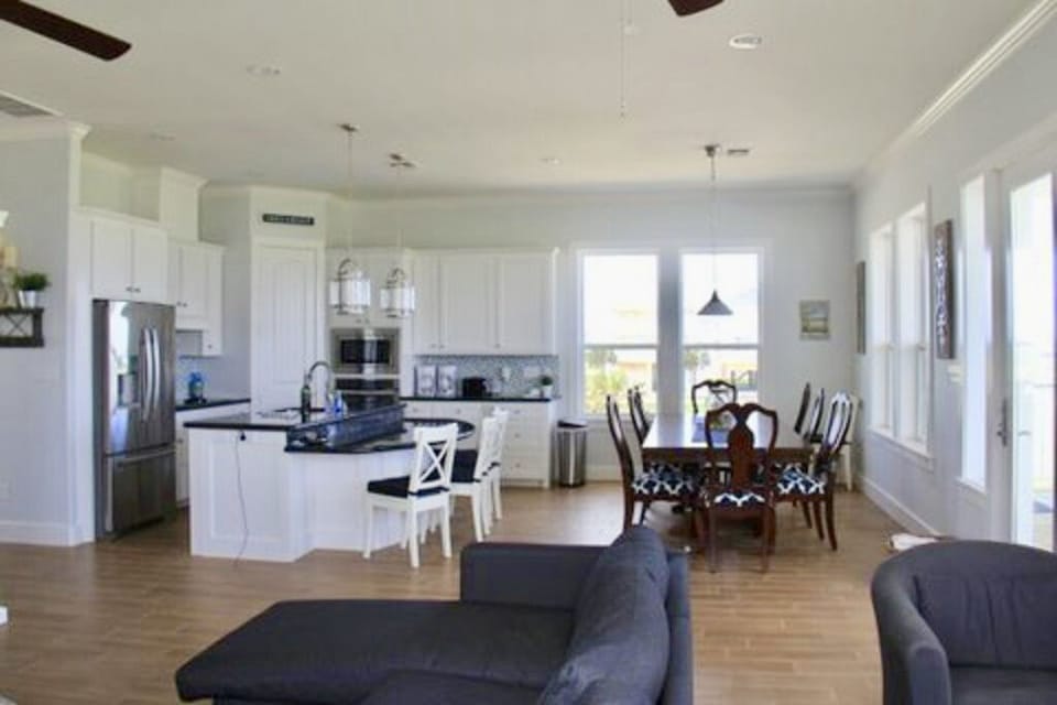 Kitchen/Dining area looking from living room