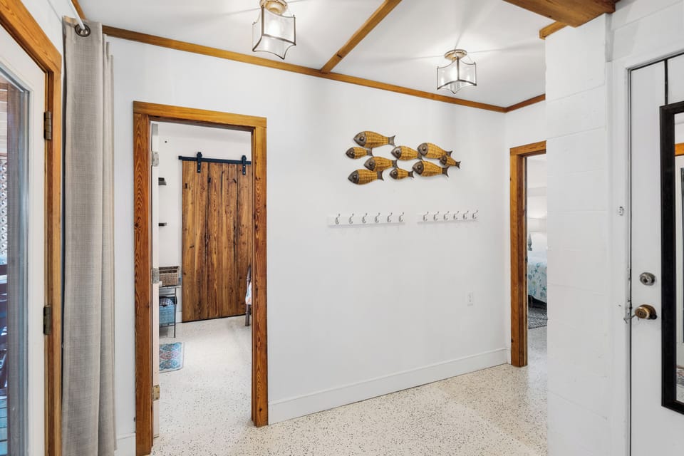 Entrance/Hallway