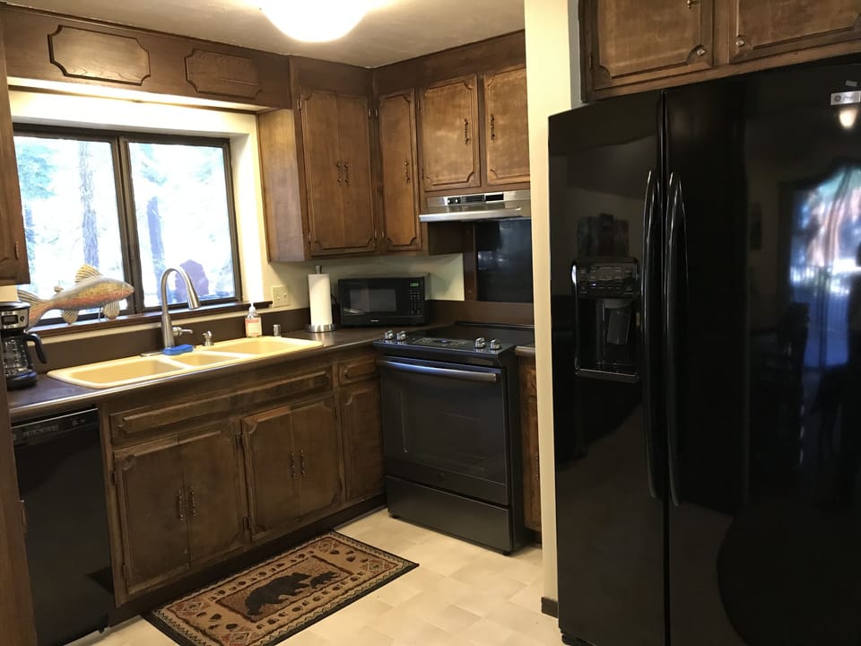 Kitchen-everything you need for cooking